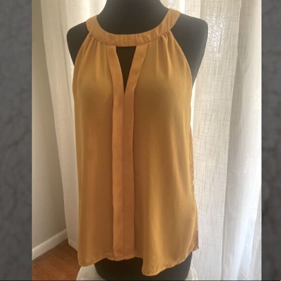 Milk & Honey tank top Blouse - Picture 11 of 15